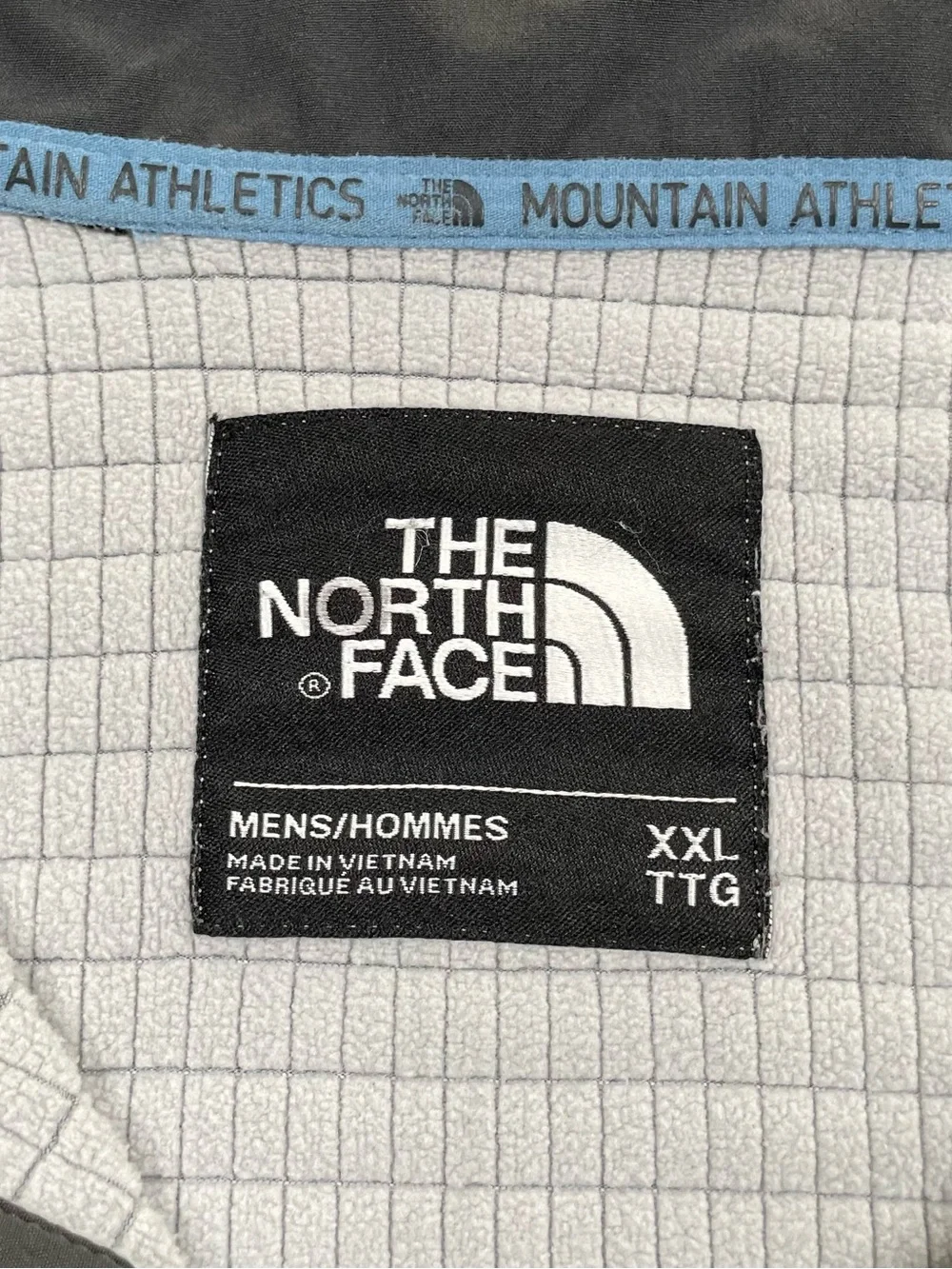 The North Face Ampere Grid Jacket Mens 2XL Gray Black Waffle Knit Fleece